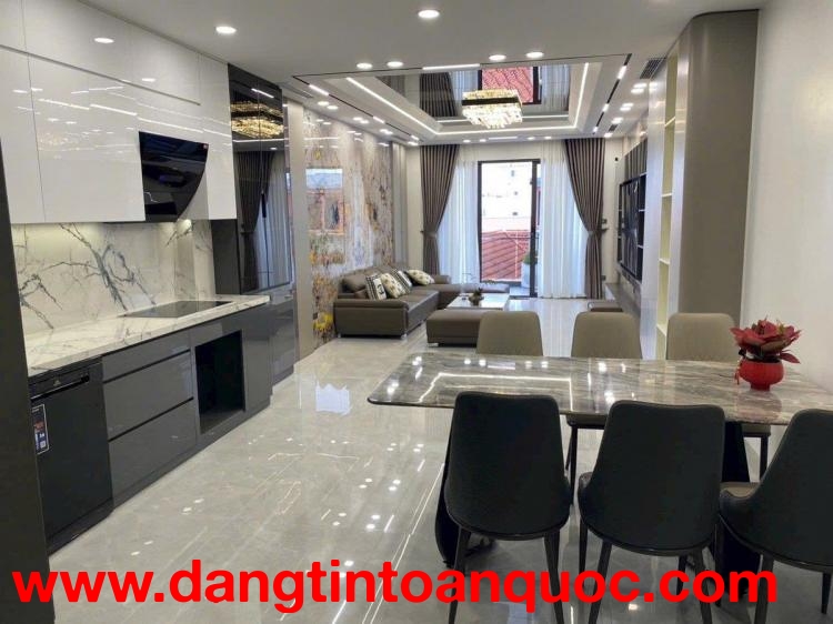 Bán nhà  Phú Xá Tây Hồ otô , dân xây ,kinh doanh, văn phòng 82m 15,6 tỷ