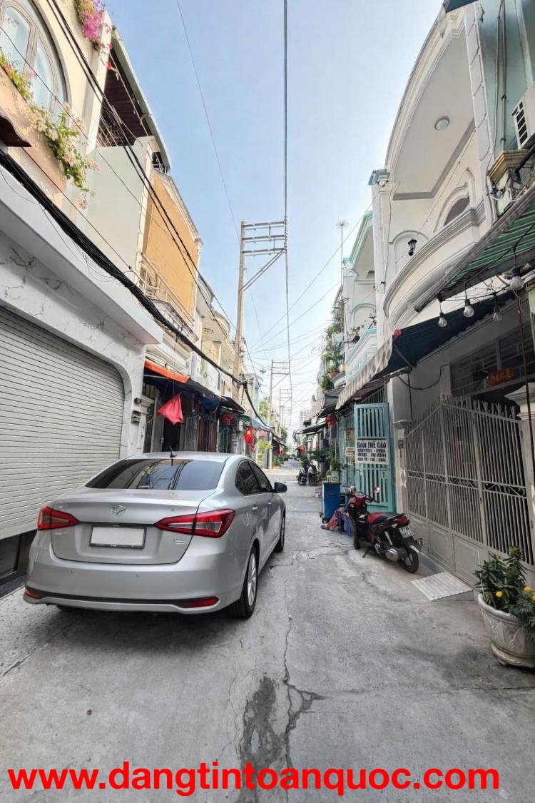 NHÀ HẺM OTO PHAN VĂN HỚN – 2 TẦNG – NHỈNH 3 TỶ, CV THUẬN KIỀU 100M