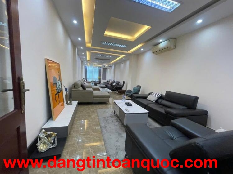 Giảm chào 500tr! Bán tòa văn phòng mặt phố Bạch Mai, 120m2, 7 tầng thang máy, chỉ 69.5 tỷ, KD đỉnh