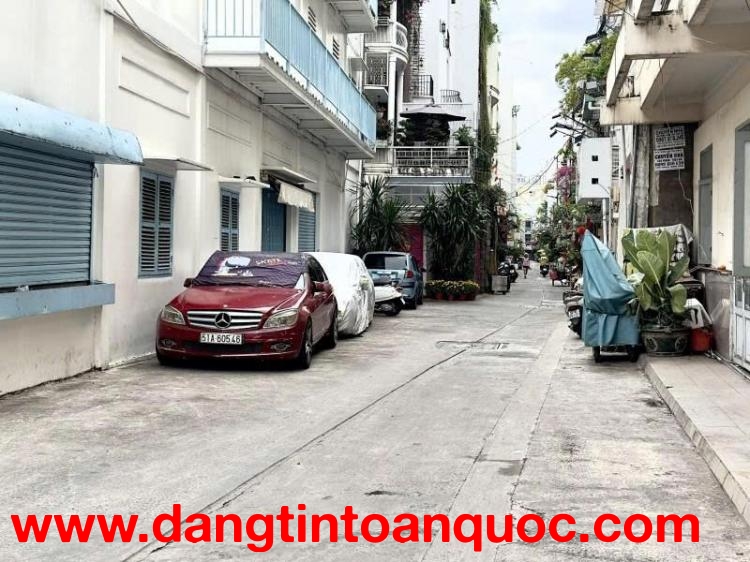 Bán nhà HXH 8m Lê Văn Sỹ - ngay Trần Quang Diệu, 5,2x15m, 3 Tầng cũ, tiện xây, 18,6 tỷ.