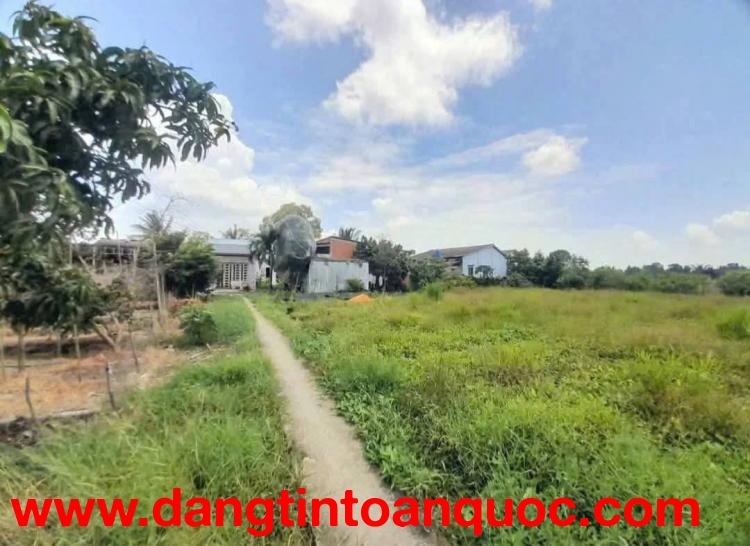 Chủ bán thửa đất lúa 877m9m2 (Khu vực cho lên thổ