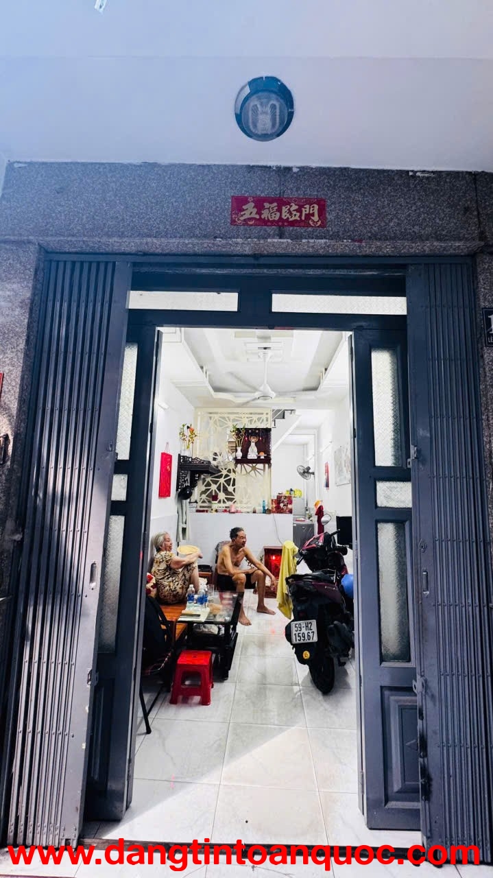 BÁN NHÀ 3 TẦNG ĐƯỜNG Lê Thành Phương, Q.8 - GIÁ 3 TỶ 2 (TL) - SỔ HỒNG RIÊNG