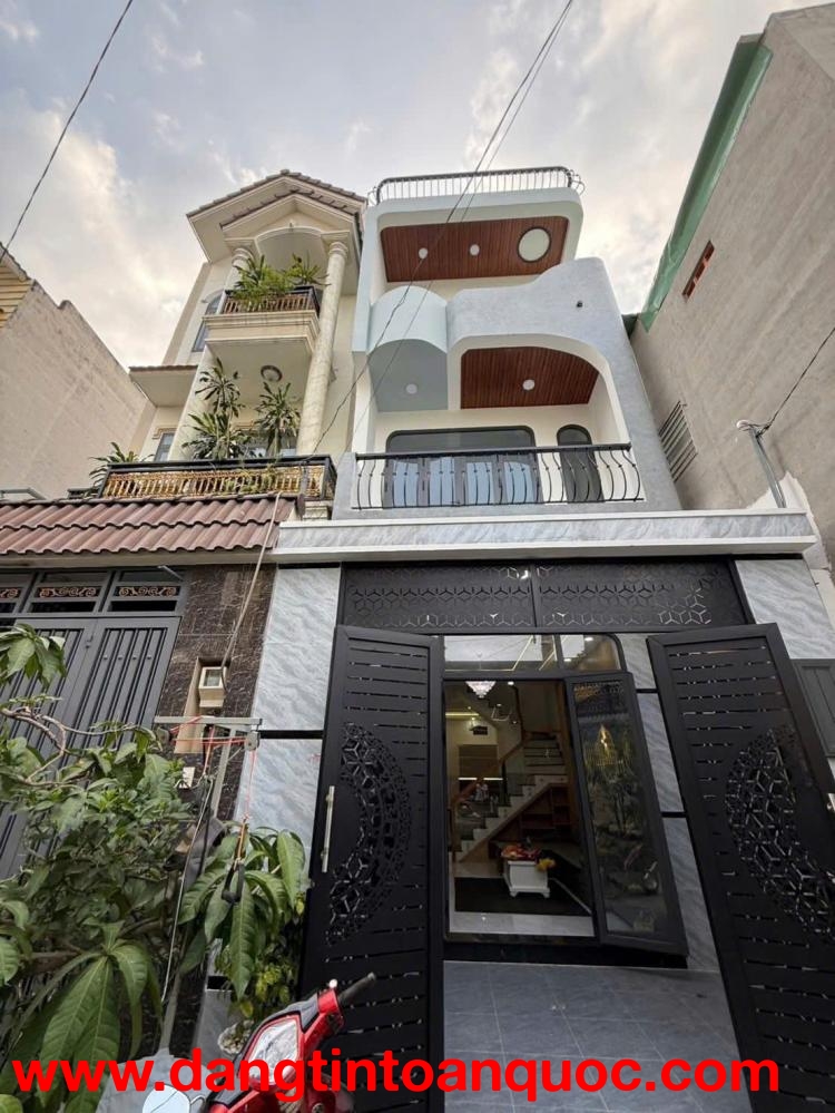 Nhà Hiện Đại Ngay Trung Tâm Quận 9- 4 Tầng-Gần Chợ + Metro- Tiện Đi Làm-An Cư-6,5 Tỷ