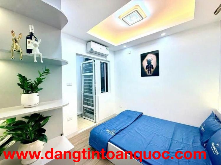 SIÊU PHẨM CĂN HỘ “KIM CƯƠNG” – VIEW HỒ TÂY – 7 CỬA SỔ GIÁ HƠN 2 TỶ