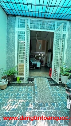 Chính chủ cần bán nhà Phan Huy Ích – Tân Bình  Hẻm xe hơi – 4 tầng – Gần Metro, Emart