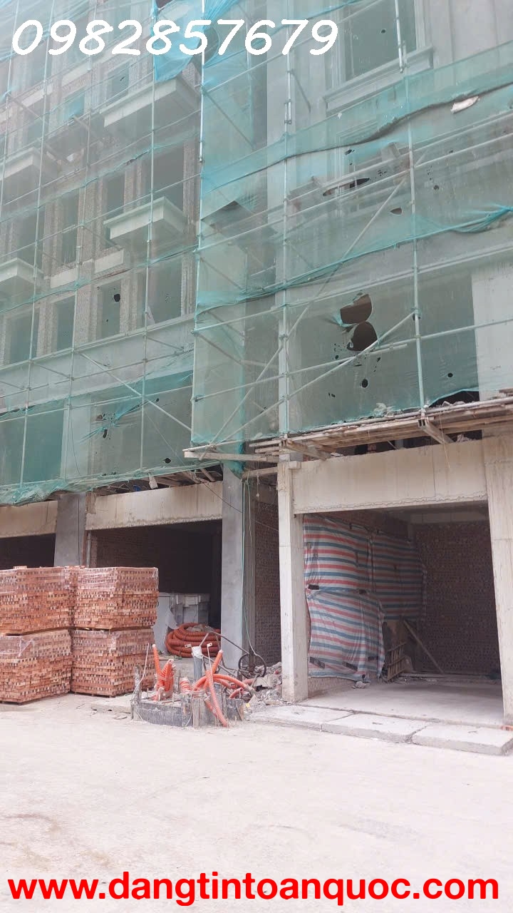 Bán liền kề trung tâm Giảng Võ, Lang Hạ xây dương mới 7,5 tầng mt 5,2m thuận tiện kinh doanh..