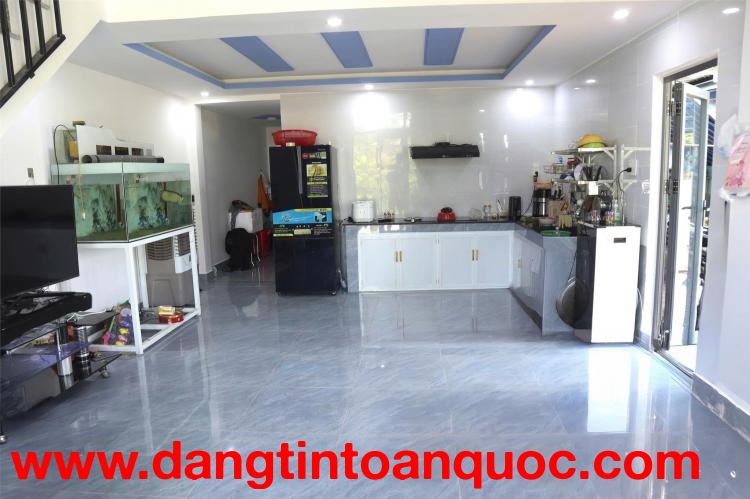 NHÀ CHÍNH CHỦ- GIÁ ĐẦU TƯ CẦN BÁN NHANH CĂN NHÀ VỊ TRÍ ĐẸP TẠI Hòa Tiến, TP Đà Nẵng