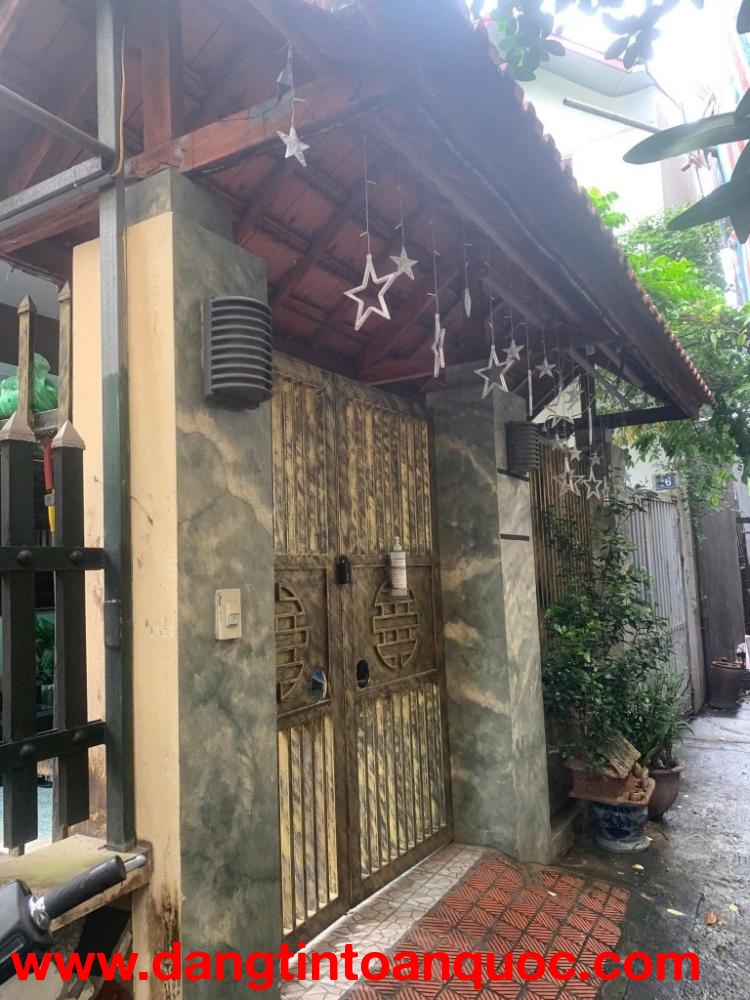 Bán nhà 4T hoa lâm, ô cách. Siêu rộng 106m sân vườn, giá chỉ nhỉnh 15t còn tl