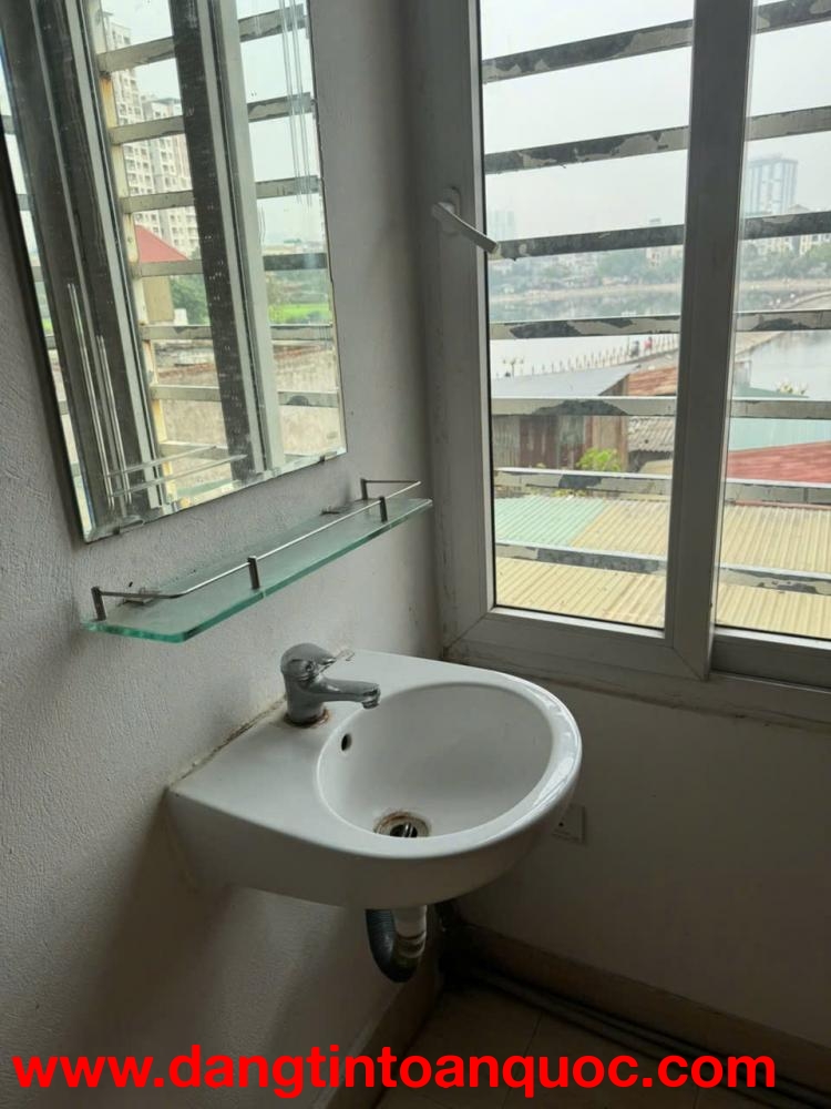 NHÀ ĐẸP CHO THUÊ – NGÕ RỘNG Ô TÔ ĐỖ CỬA – GẦN HỒ – FULL TIỆN ÍCH – Ở NGAY