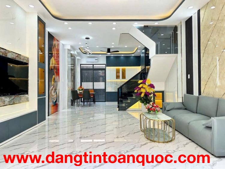 NHÀ ĐẸP LÊN SÓNG, 4 TẦNG, XE HƠI NGAY NHÀ, 5X12M, CHỈ HƠN 8 TỶ