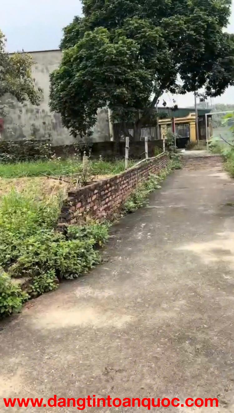 CHÍNH CHỦ CẦN TIỀN BÁN RẺ LÔ ĐẤT CỰC ĐẸP TẠI VÂN PHÚ, VIỆT TRÌ