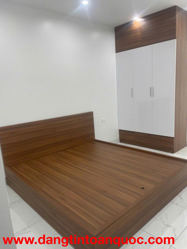 PHÒNG TRỌ VSKK TẠI PHÚC LỢI, LONG BIÊN – 50M²