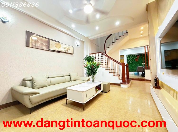 ????Ô tô tránh 20m, Nguyễn Khánh Toàn 48m 6T Nhà đẹp ở ngay, 14.86 tỷ TT Cầu Giấy