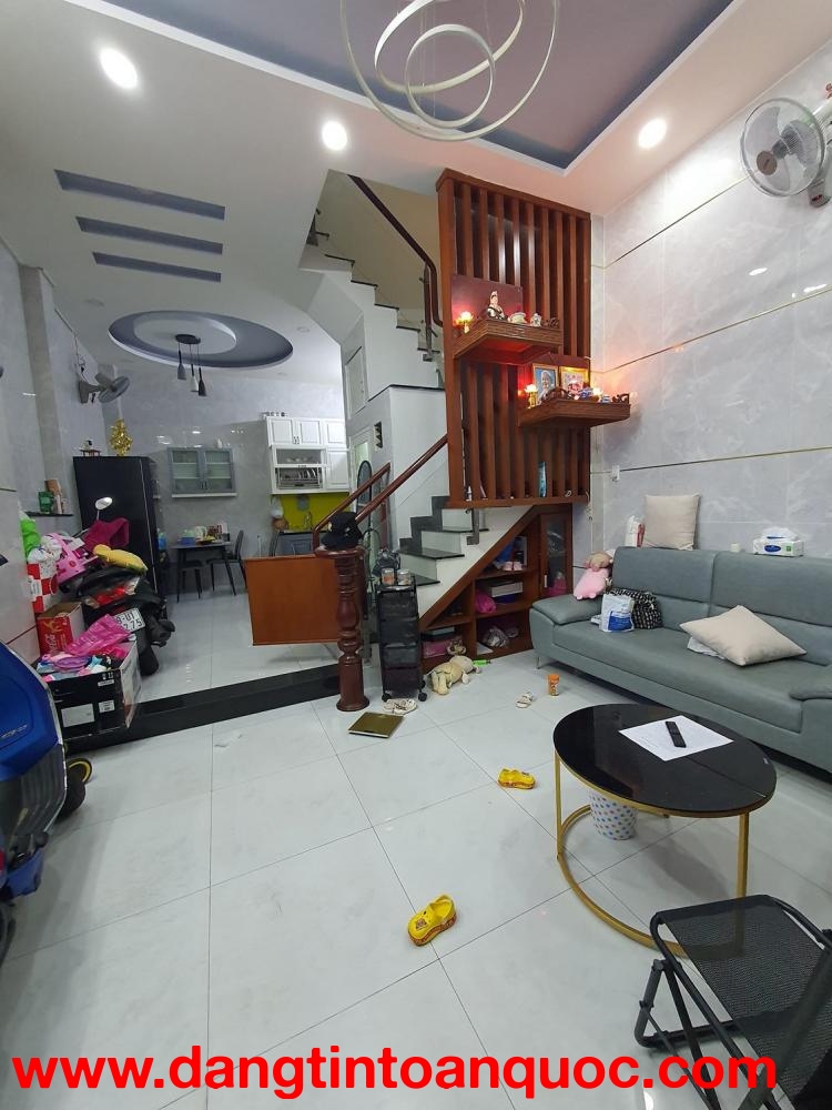 Bán nhà HXH đường Bình Trị Đông, Bình Tân, 50m2, 4.5 x 11, 4 tầng, 4PN, chỉ 5.2 tỷ