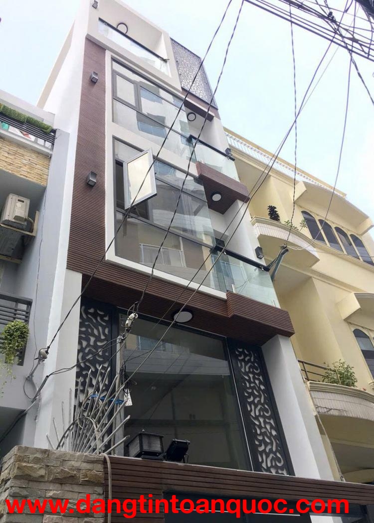 Phòng full nội thất – có cửa sổ – giờ giấc tự do – Ngay Nguyễn Văn Trỗi