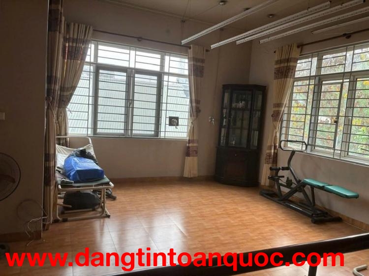 CHO THUÊ TÂN MAI, Ô TÔ, KINH DOANH, DIỆN TÍCH RỘNG 90M 4 TẦNG, 18TR 0903258273