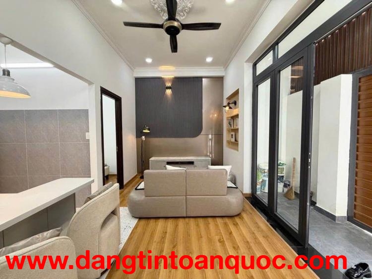 Nhà mới 2TẦNG  - QUANG TRUNG 1 TRỤC THÔNG GV - 35M2, CHỈ  3.x ty