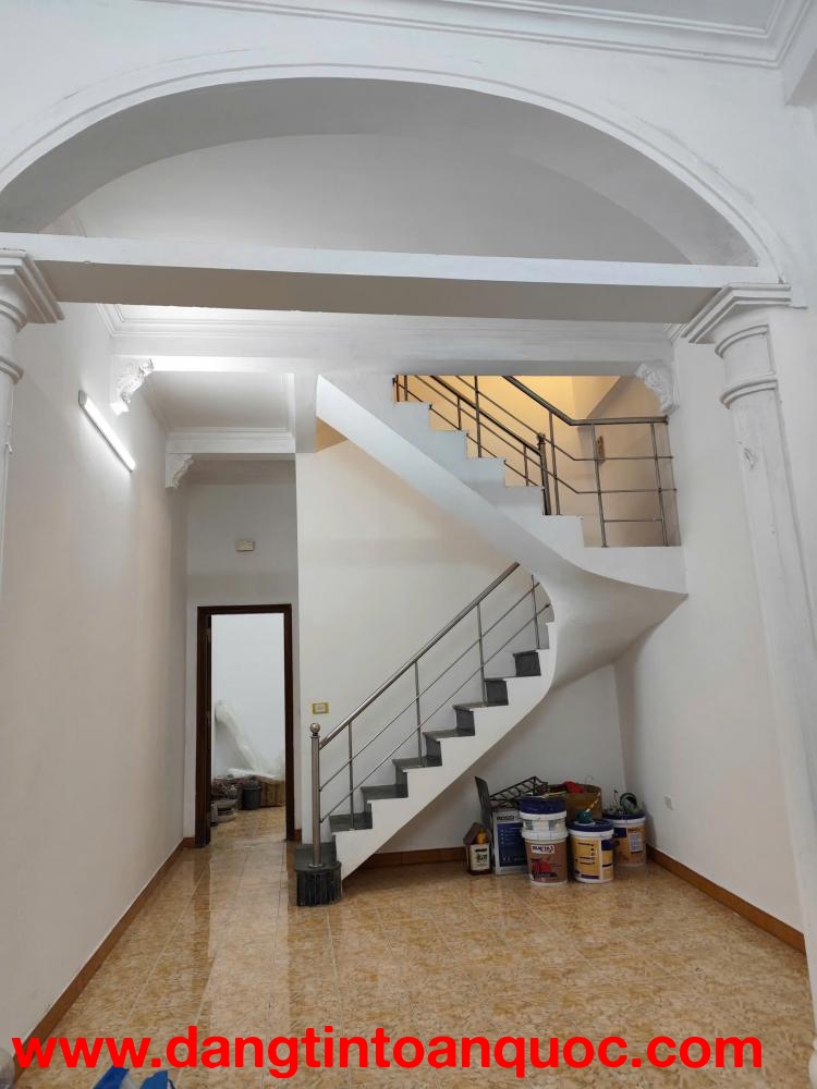 CHÍNH CHỦ CHO THUÊ NHÀ NGUYÊN CĂN TẠI TRƯỜNG CHINH, ĐỐNG ĐA, HÀ NỘI , GẦN NGÃ TƯ SỞ