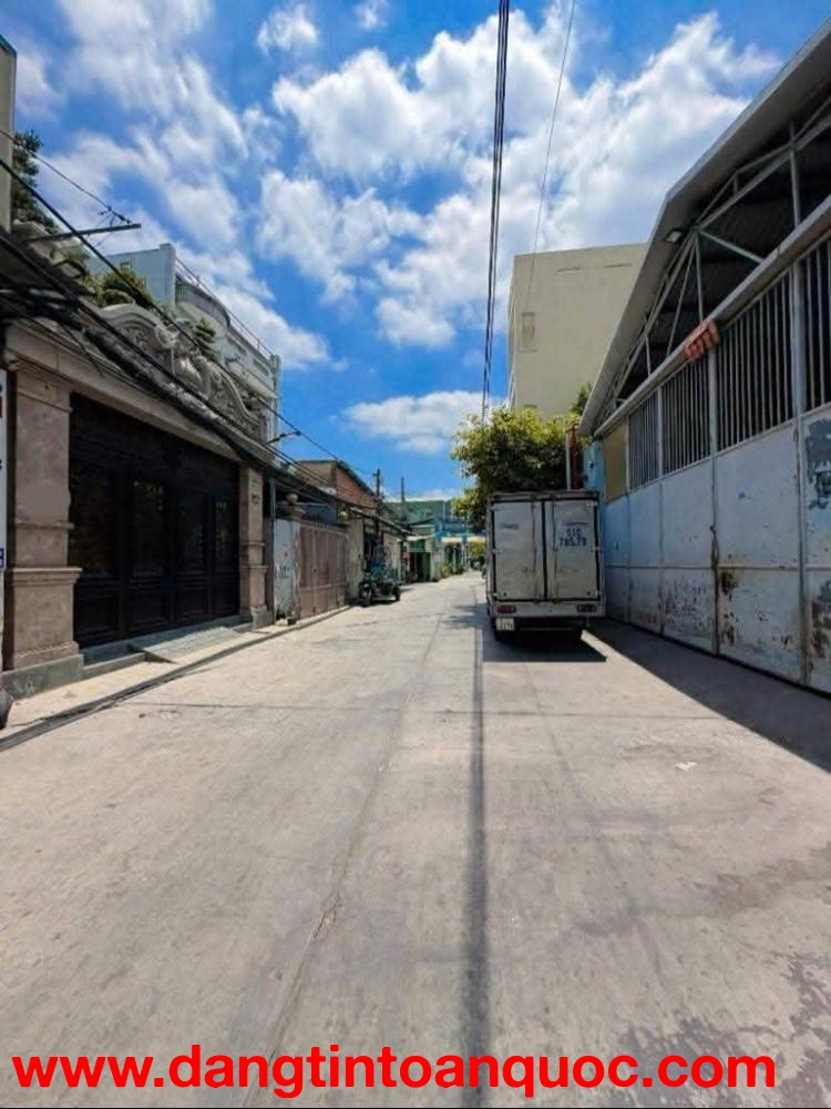 BÌNH TÂN - Hẻm 2/ - Hẻm Xe Hơi - 7 Tỷ NhỈnh - Nhà Mới - Tặng Full Nội Thất - 62M2 - 5 TẦNG - 5PN