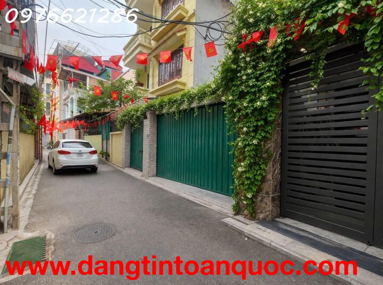 ???? HIẾM – VIỆT HƯNG – 50m² – MT = HẬU – Ô TÔ QUA – 9 TỶ