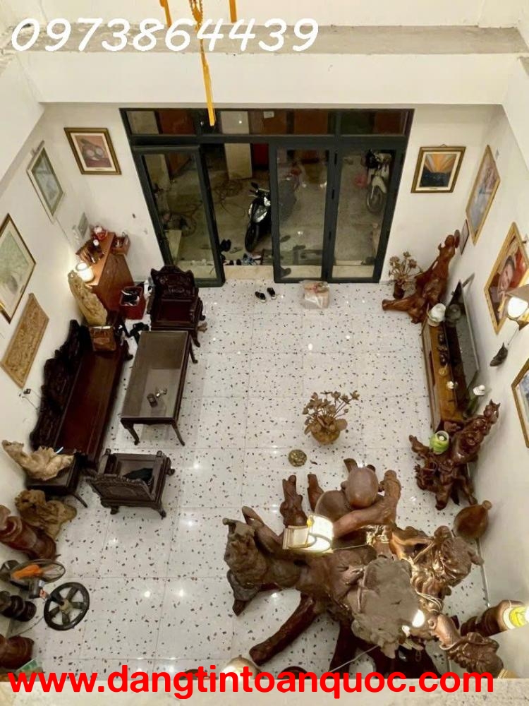 BIỆT THỰ MẶT TIỀN  NGUYỄN THỊ SÓC- GÂN CHỢ BÀ ĐIỂM  – 6 TẦNG – CÓ THANG MÁY – 112M2-  XÃ BÀ ĐIỂM - T