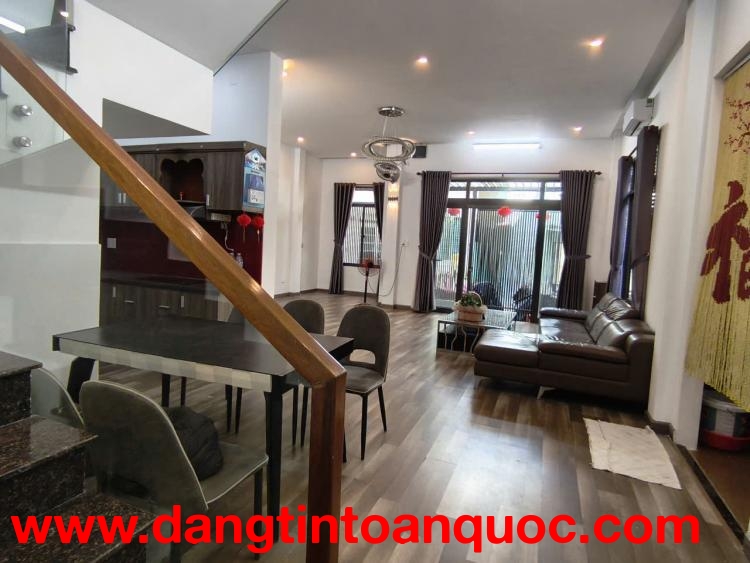 ► Sập Hầm gần Ông Ích Khiêm, 96m2, ngang 7.4m, Góc 3 mặt thoáng, giảm 10% giá bán nhanh