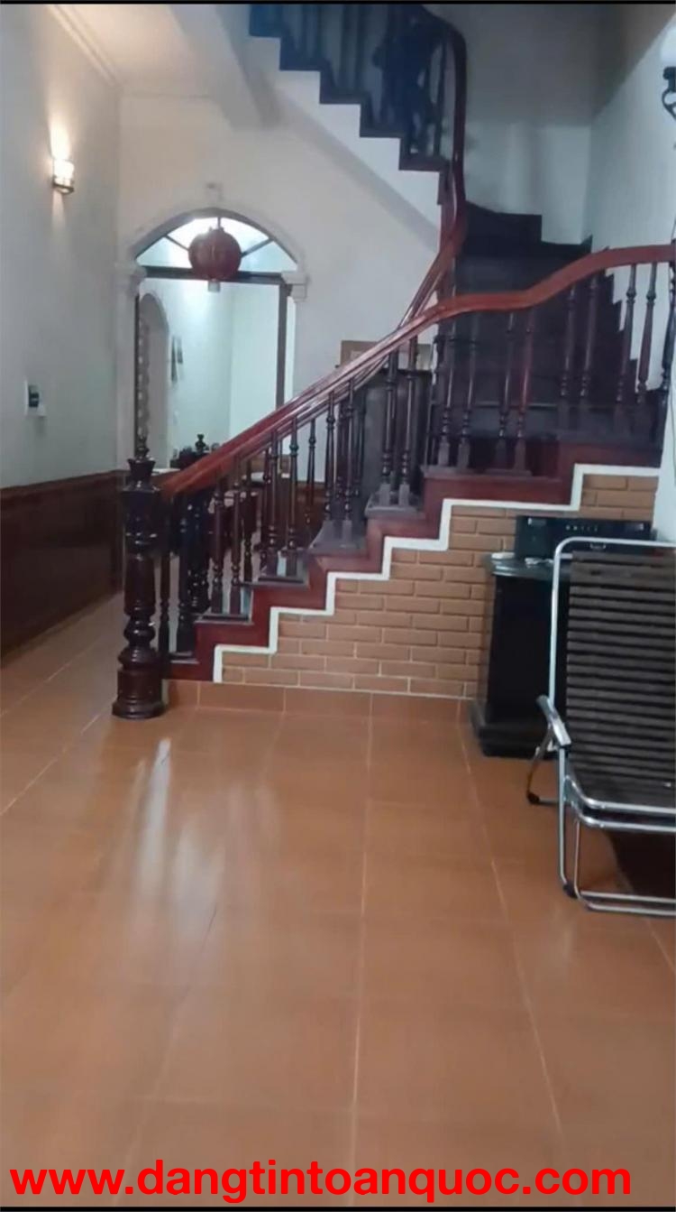 NHÀ ĐẸP - GIÁ TỐT - Vị Trí Đắc Địa Tại Khu tập thể Bệnh viện Nông Nghiệp,Ngọc Hồi,Hà Nội