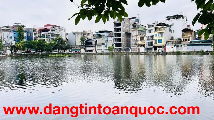 Siêu phẩm lõi Bồ Đề, mặt tiền 10.5m, 2 mặt ôtô tránh, vỉa hè, ôtô dừng đỗ ngày đêm