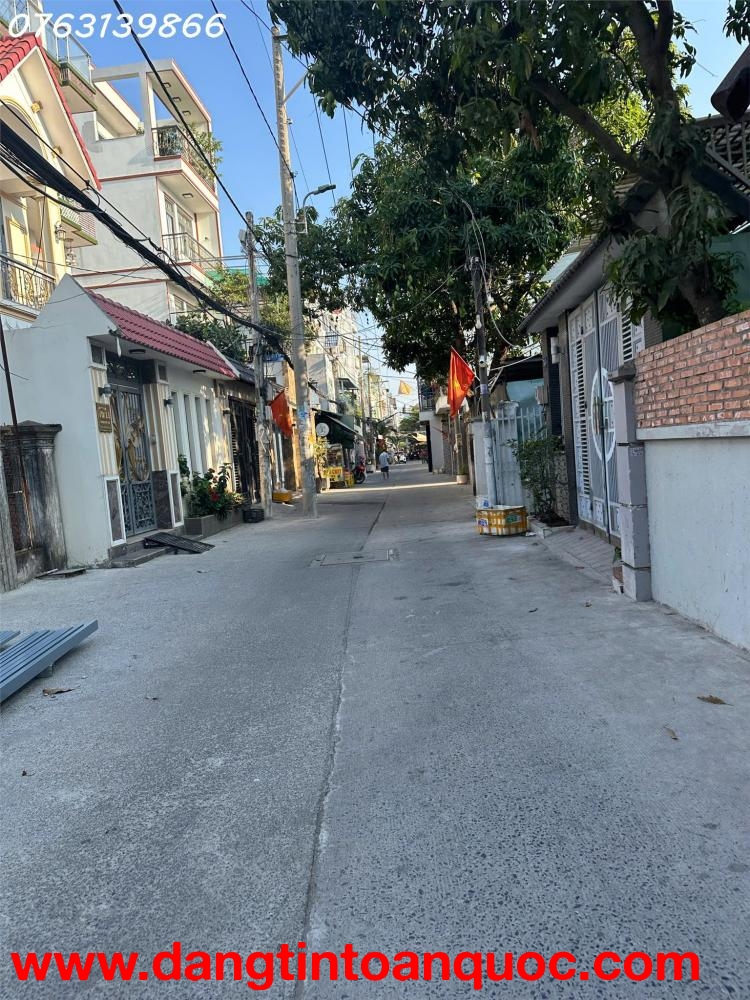 GIÁ 4.x TỶ- HUỲNH TẤN PHÁT- NHÀ MỚI- DT 4 x 19- 4 PN, SHR- HOÀN CÔNG- GẦN HOÀNG QUỐC VIỆT