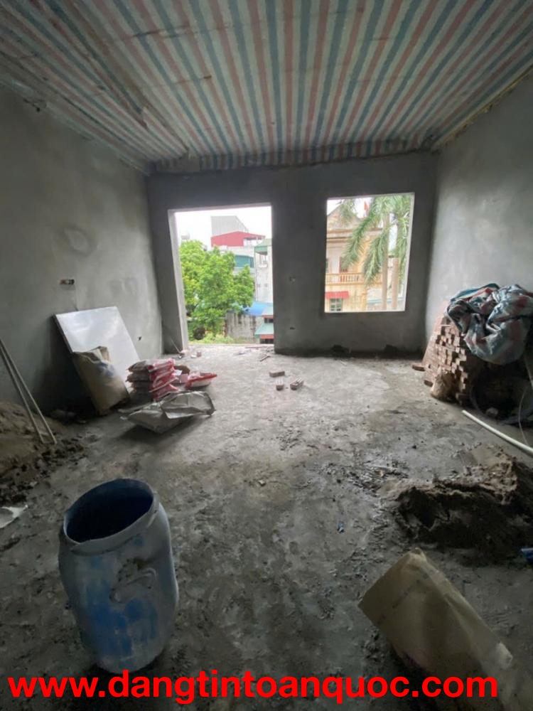 BÁN NHÀ MỚI XÂY 5 TẦNG – TRUNG TÂM PHÚC LỢI, LONG BIÊN