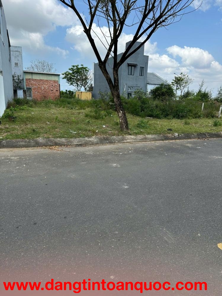 Mặt tiền Trần Minh Thiệt, Ngũ Hành Sơn, 100m2 đường 10,5m giá 4,9 tỷ