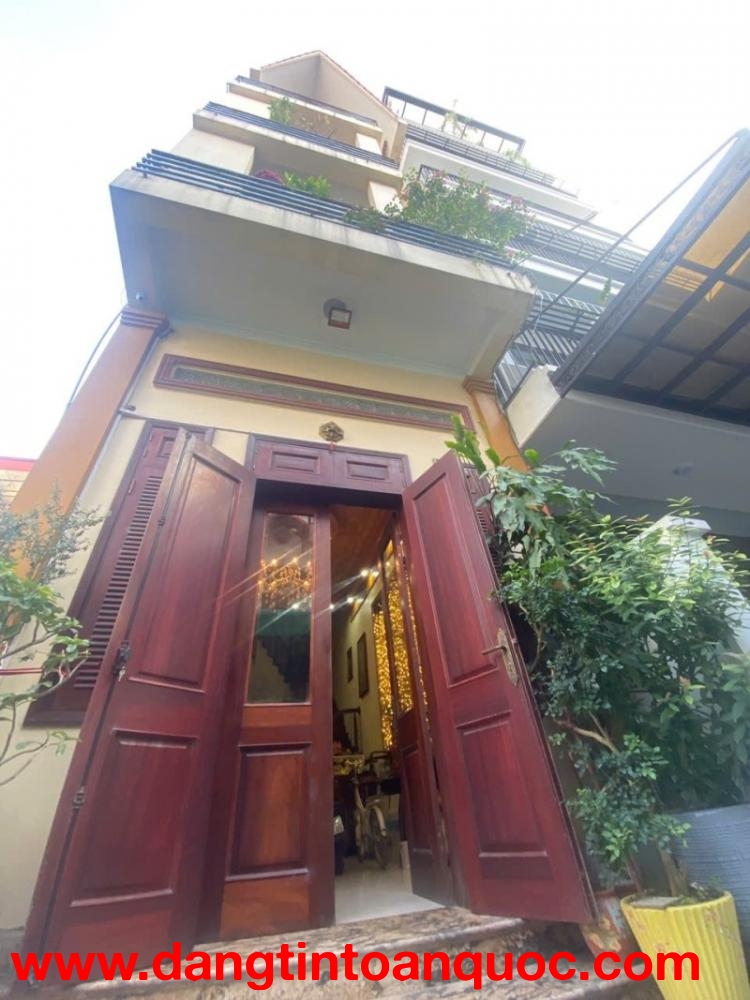 BÁN NHÀ NGỌC THỤY – LONG BIÊN - Ô TÔ VÀO NHÀ – KHU CÁN BỘ – FULL NỘI THẤT GỖ CAO CẤP