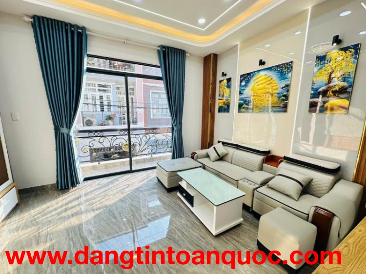 Bán nhà Lã Xuân Oai, Long Trường, Q9, Thủ Đức, TP HCM. DT 54m2, 4 tầng, SHR - Giá  6.7 tỷ