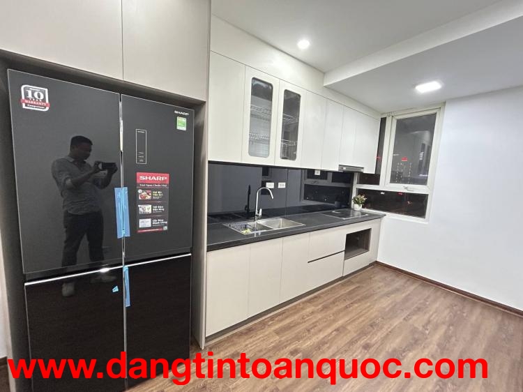 CHUNG CƯ MẶT PHỐ PHẠM HÙNG - LÔ GÓC 4PN2VS FULL NỘI THẤT - TẦNG TRUNG - ĐẸP LONG LANH - GẦN BẾN XE M