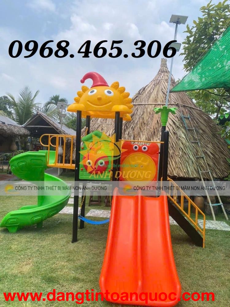 Cầu trượt khu vui chơi trẻ em, thú nhún lò xo mầm non, xích đu trẻ em 