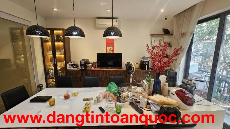 Bán nhà đẹp Lâm Hạ- Oto tránh- Vỉa Hè- Kinh Doanh-Viiew Cầu Trần Hưng Đạo-90m 5 tầng- 30 tỷ(TL)