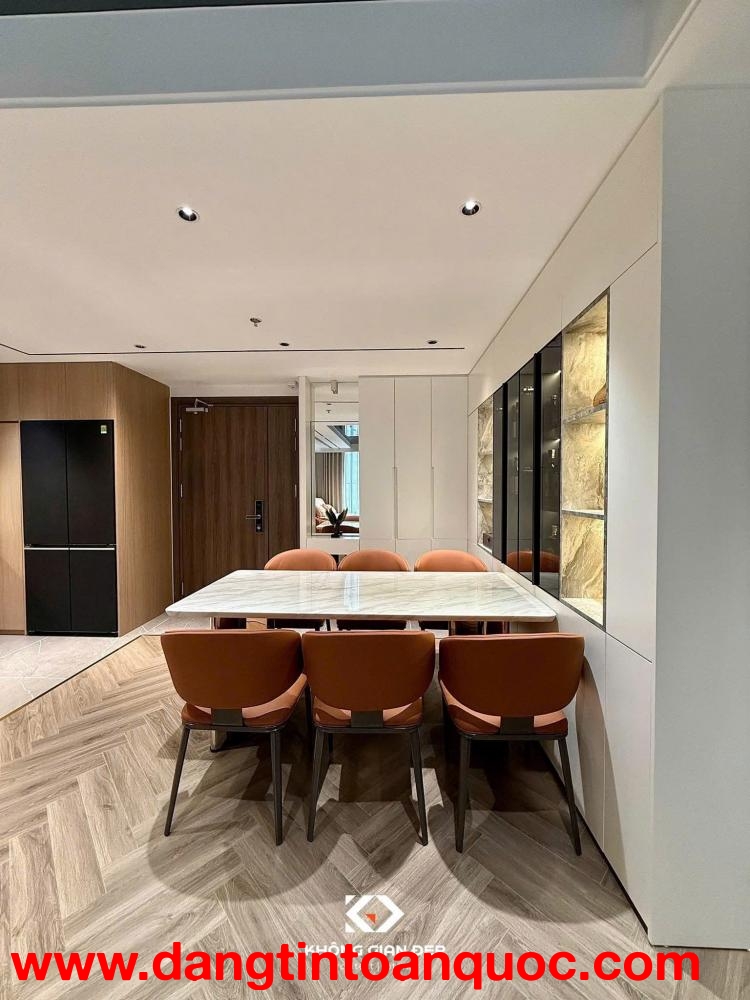 Bán Căn hộ chung cư Khai Sơn Long Biên- View đẹp- Full Nội thất- hỗ trợ vay 120m 3 ngủ nhỉnh 8 tỷ(TL