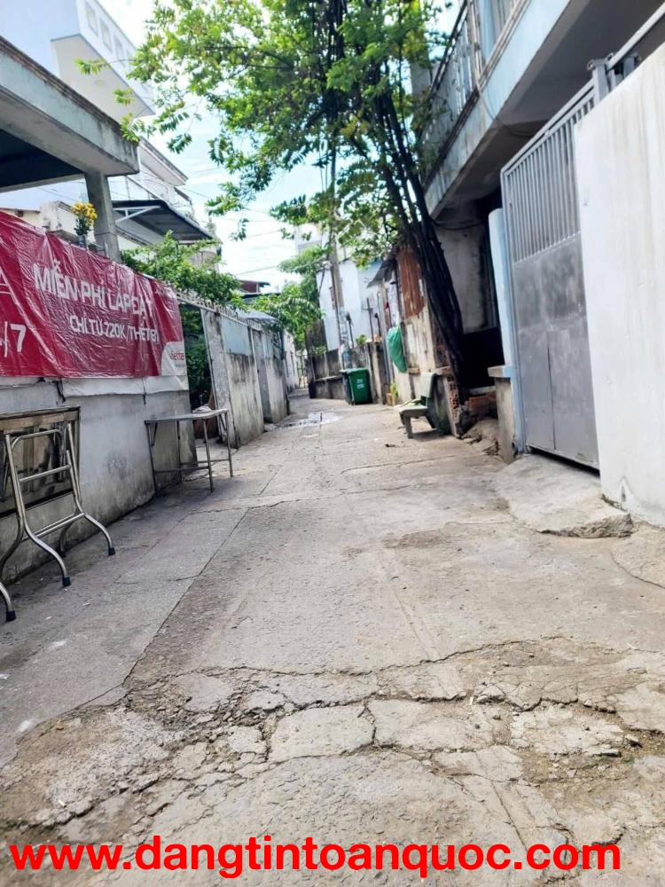 Nhà tỉnh lộ 10,P.Tân Tạo,ngang gần 6m.Sát mặt tiền đường.DT 110m2-nhỉnh 6 tỏi