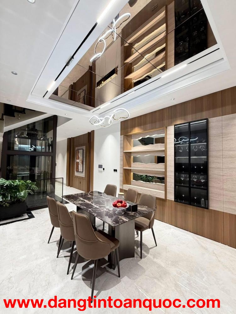 **Bán nhà hẻm Hoàng Văn Thụ, phường 4 Tân Bình (4,5*16,5) chỉ 9,5 tỷ