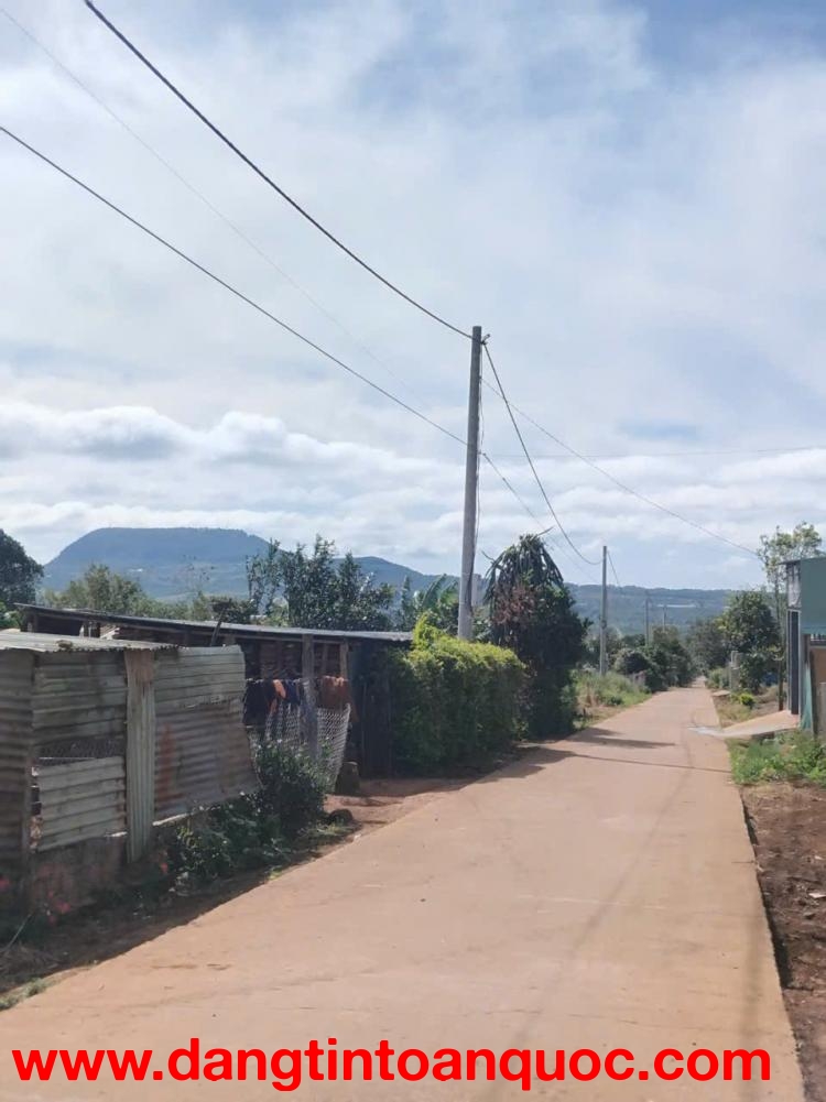 SỞ HỮU NGAY LÔ ĐẤT ĐẸP CHÍNH CHỦ BÁN - GIÁ TỐT - Vị Trí Đắc Địa Tại LÀNG NHAO, IAKENH, GIA LAI