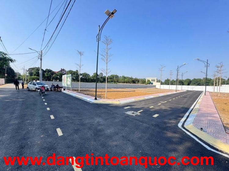 Bán đất nền Hoà Lạc - ĐH Quốc gia 100m2 full thổ cư, mặt tiền 8m, đường trước 20m, giá nhỉnh 3  tỷ