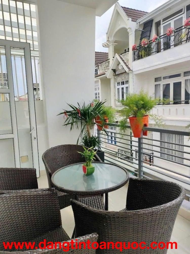 Cho thuê nhà 5 phòng ngủ 18 triệu/tháng Hoàng Diệu phường 5 Đà Lạt