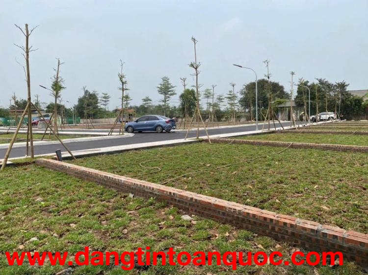 Siêu phẩm đất Hòa Lạc view hồ thoáng mát, gần CNC & ĐH FPT