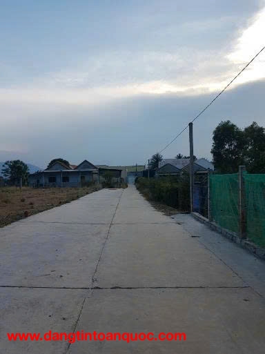 CHÍNH CHỦ CẦN BÁN  ĐẤT TẠI NINH THỌ, NINH HÒA, KHÁNH HÒA, CÁCH BIỂN 3KM