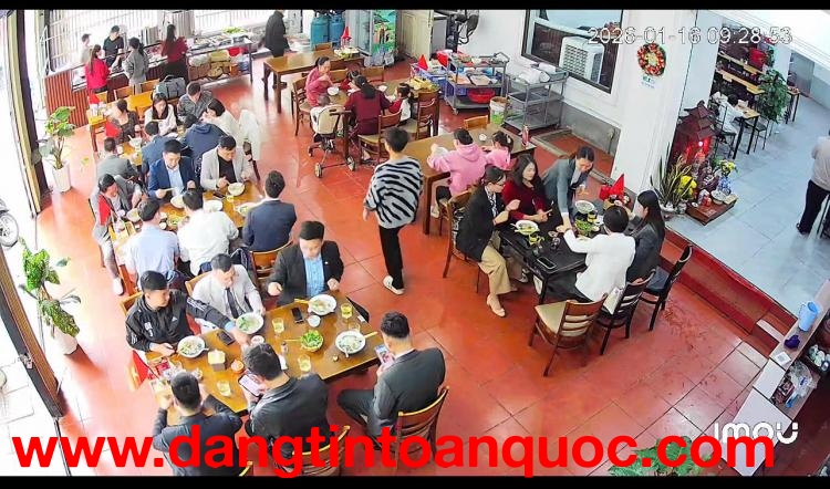 Do công việc bận dộn nên E cần sang nhượng nhà hàng hoặc kết hợp kinh doanh