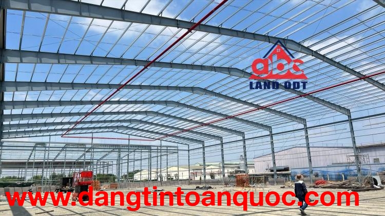 XN179 cho thuê xưởng sản xuất có trạm điện, PC vách tường, sẵn xưởng giao liền