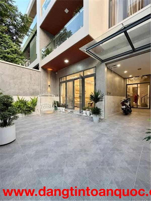 Nhà HXH Đường Nguyễn Chí Thanh Quận 5 Phường An Đông.