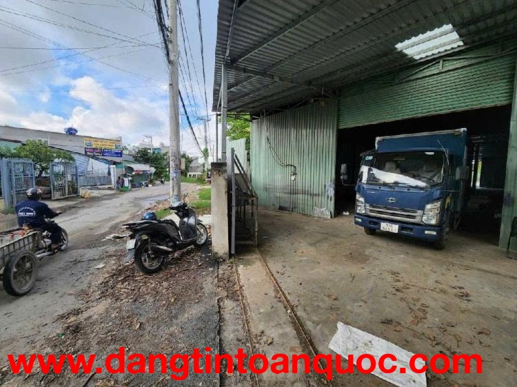 KHO XƯỞNG MẶT TIỀN TX22 – NGANG 10.5M ĐẸP – THUÊ ỔN ĐỊNH 18TR/TH – CHỈ 10.3 TỶ