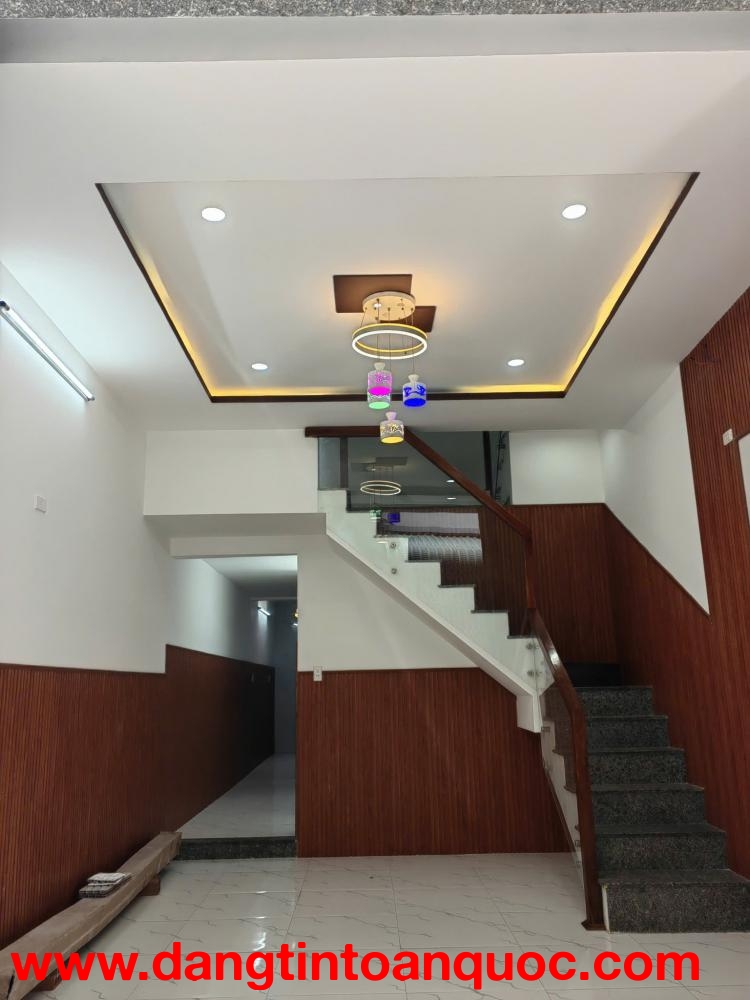 BÁN NHÀ 2 MÊ  MỚI TOANH, ĐẸP LUNG LINH- HẺM RỘNG CẠN, ĐƯỜNG THÁP ĐÔI, QUY NHƠN.MÃ SỐ: #NR3922