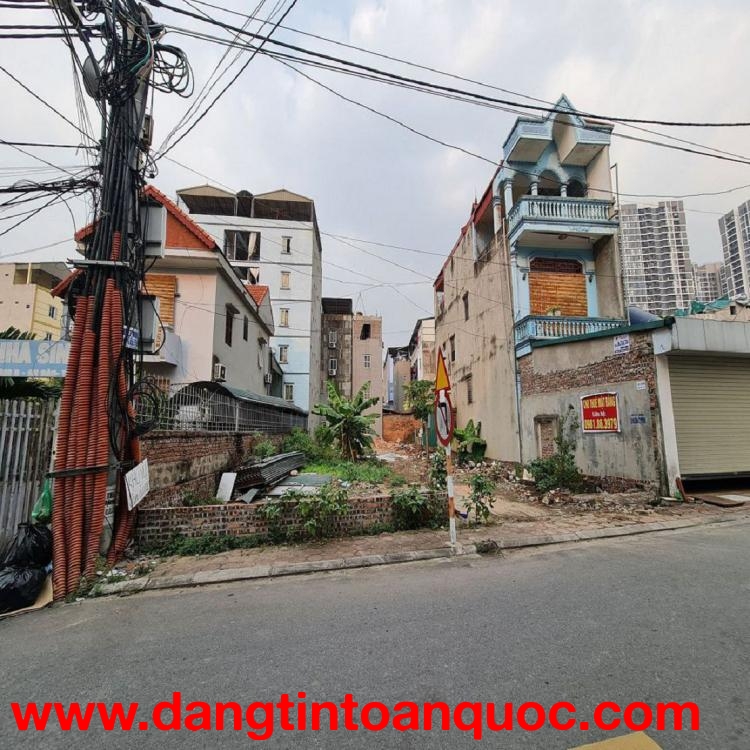 90m2 mt 5m đường 4m gần chợ SV Nông nghiệp, Trâu Quỳ. Chỉ 12 tỷ x tiểu học. Lh 0989894845